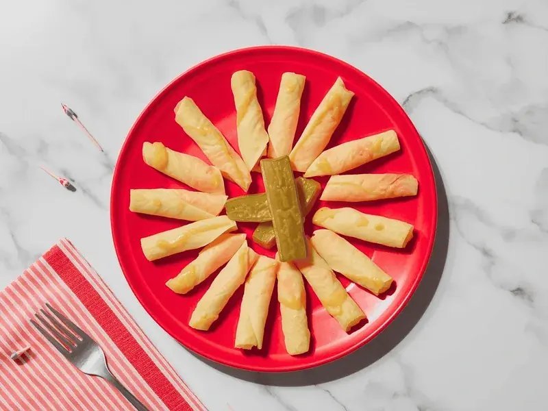 Keto Lunch Ideas for Work — Chicken Avocado Ranch Lettuce Cups (~6g net)